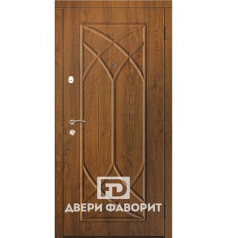 Одностворчатая дверь в квартиру с МДФ панелями