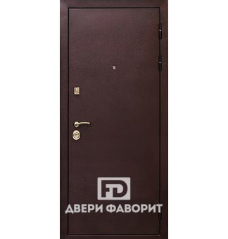 Дверь железная в квартиру (3 петли)