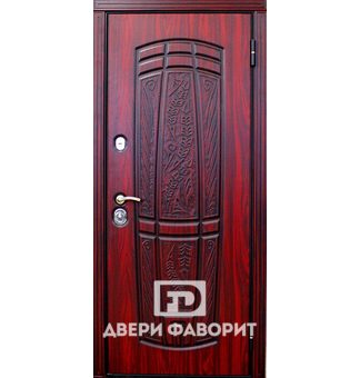 Дверь из стали отделанная виноритом