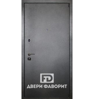 дверь стальная отделана порошковой краской