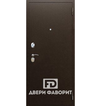 дверь железная окрашена порошковой краской