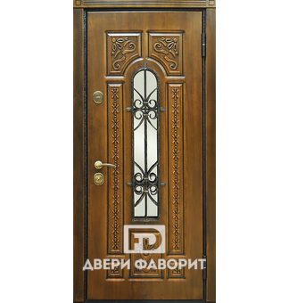 Дверь входная для коттеджа со стеклом