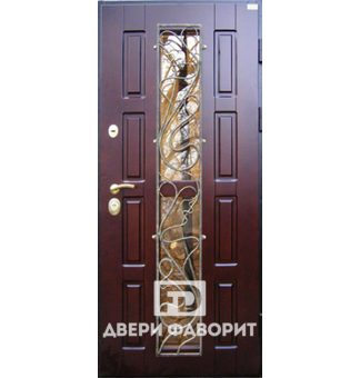 Стальная уличная дверь с декоративной ковкой